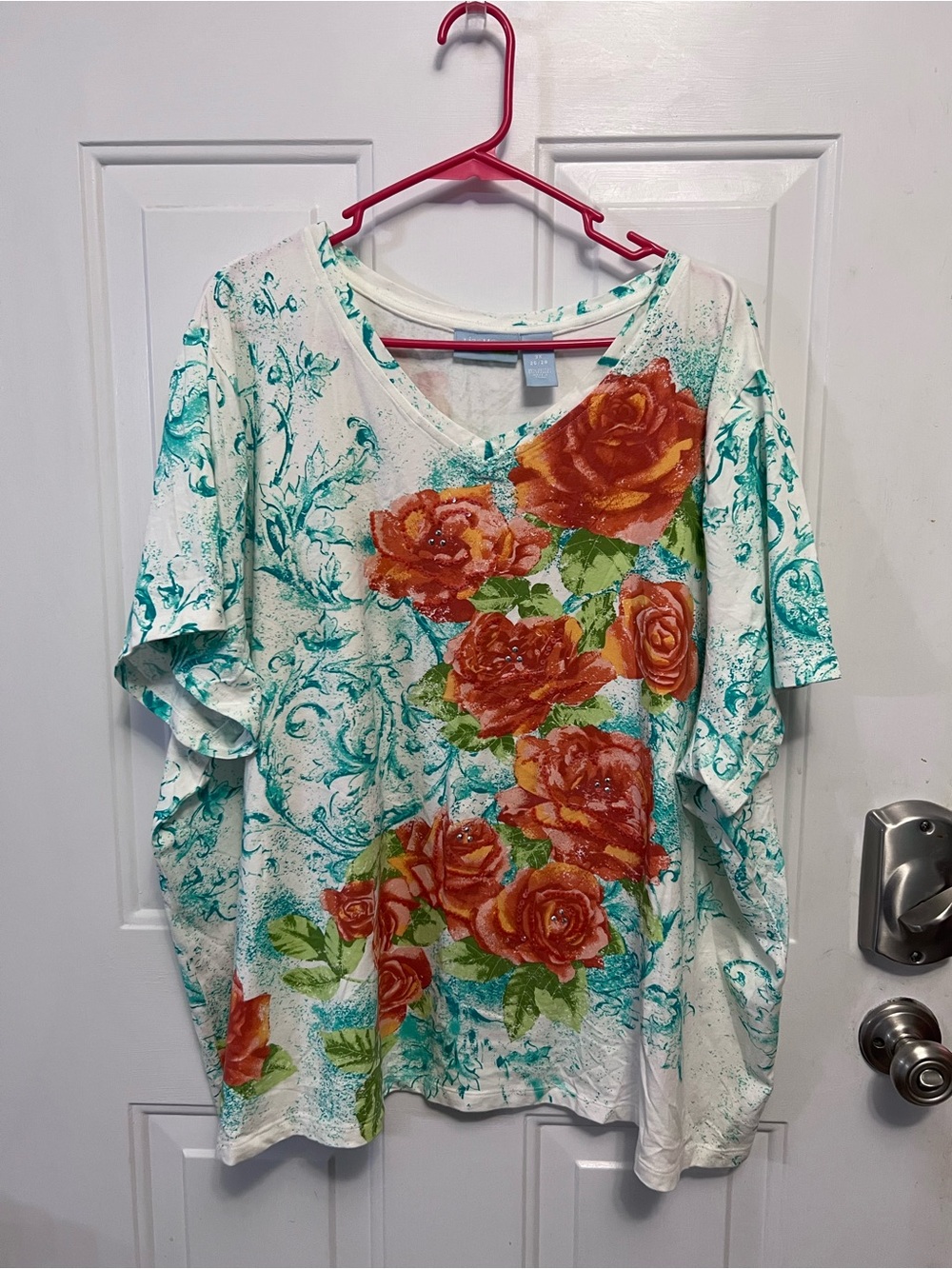 Liz & Me Sport Women’s 3X 26/28 Floral Embellished Top Sequin Roses V Neck